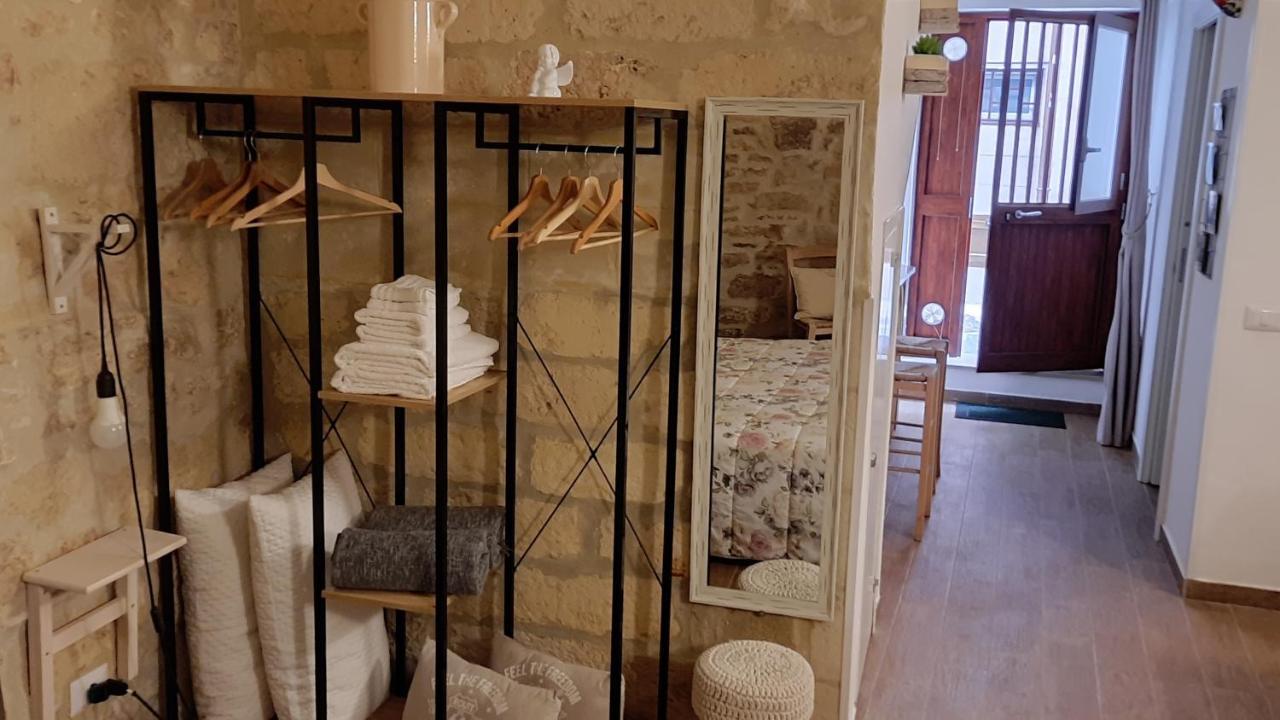 Bed and Breakfast Loft Albicocca Bari Esterno foto